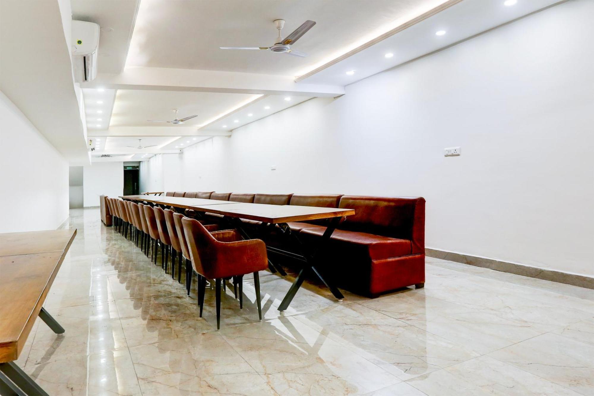 מלון Super Townhouse Eden Garden Zirakpur מראה חיצוני תמונה